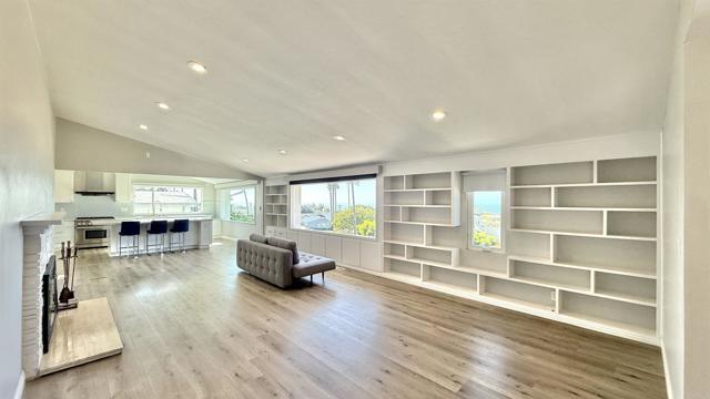 Building Photo - 6611 Avenida De Las Pescas