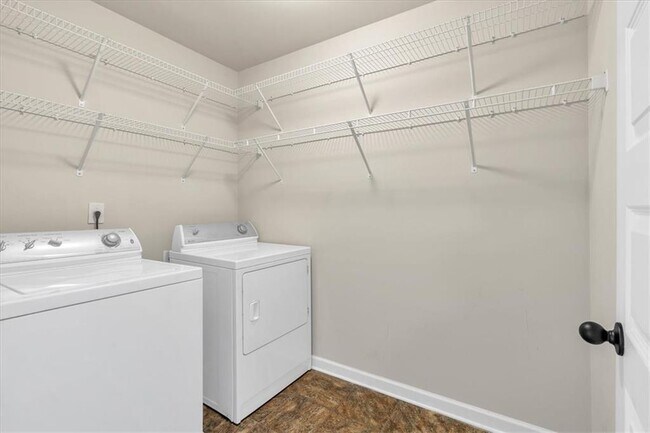 Building Photo - 845 Nevis Way