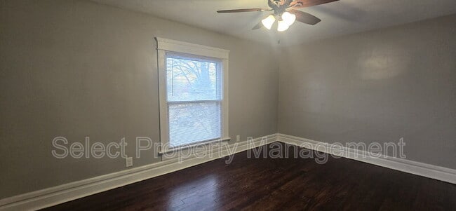 Building Photo - 224 Killea St