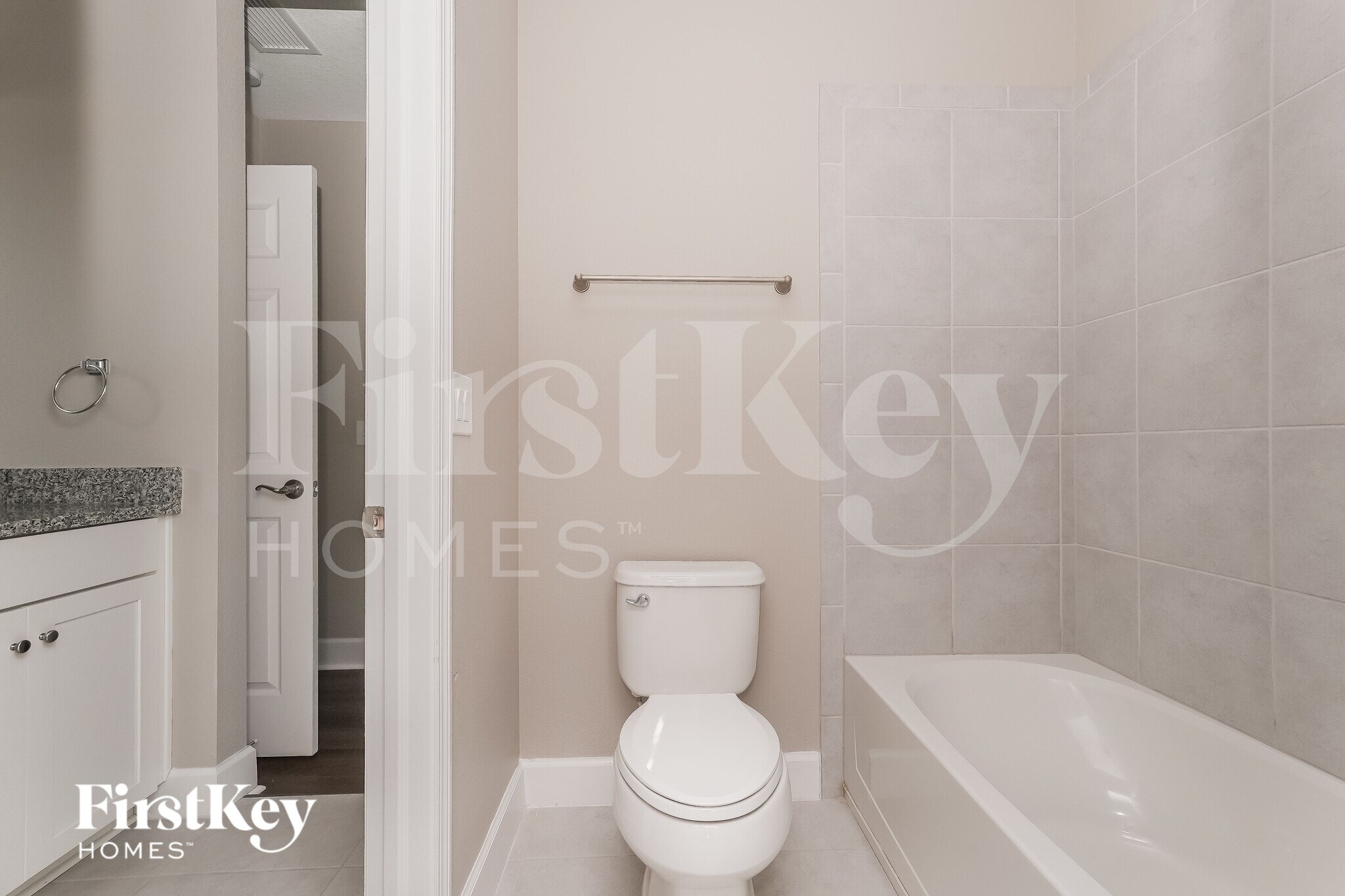 Building Photo - 7512 Lantern Park Ave