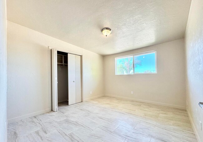 Building Photo - 4BR/2BA/2CP, 1698 sq.ft. rental in Sierra ...