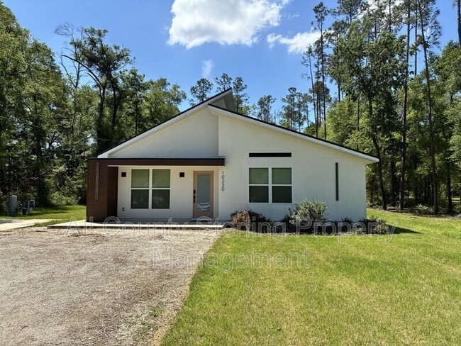 Building Photo - 10230 NE 72nd St