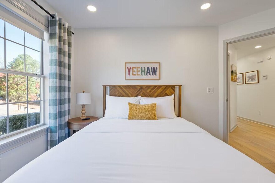 Building Photo - 17 Northridge Cir