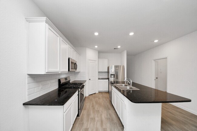 Building Photo - 7214 Cordgrass Prairie Ln