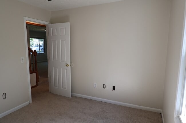 Building Photo - 4993 Vance