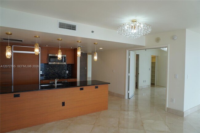 Building Photo - 50 Biscayne Blvd