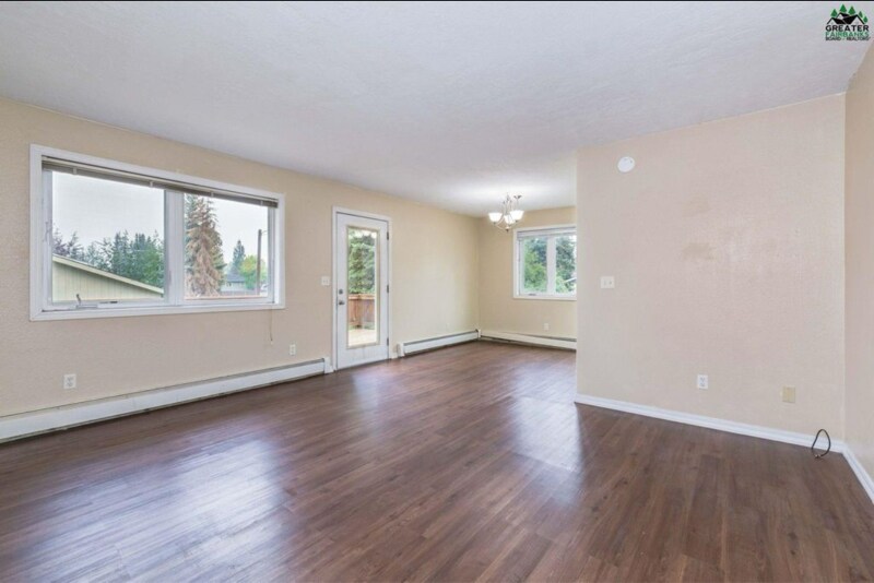 Building Photo - 305 Cindy Dr