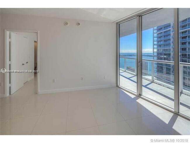 Building Photo - 475 Brickell Ave