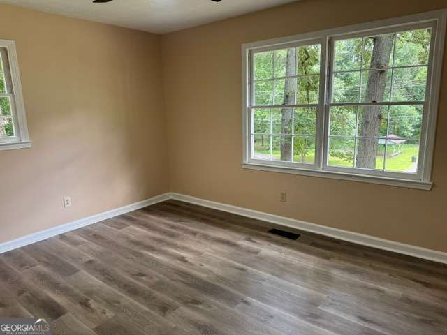 Building Photo - 3970 Terrace Dr