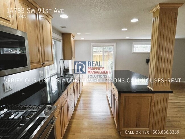 Building Photo - 14783 SW 91st Ave