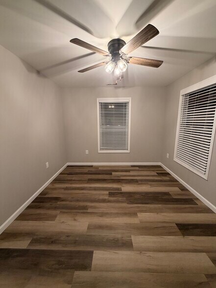 main bedroom - 1 Holding Ln