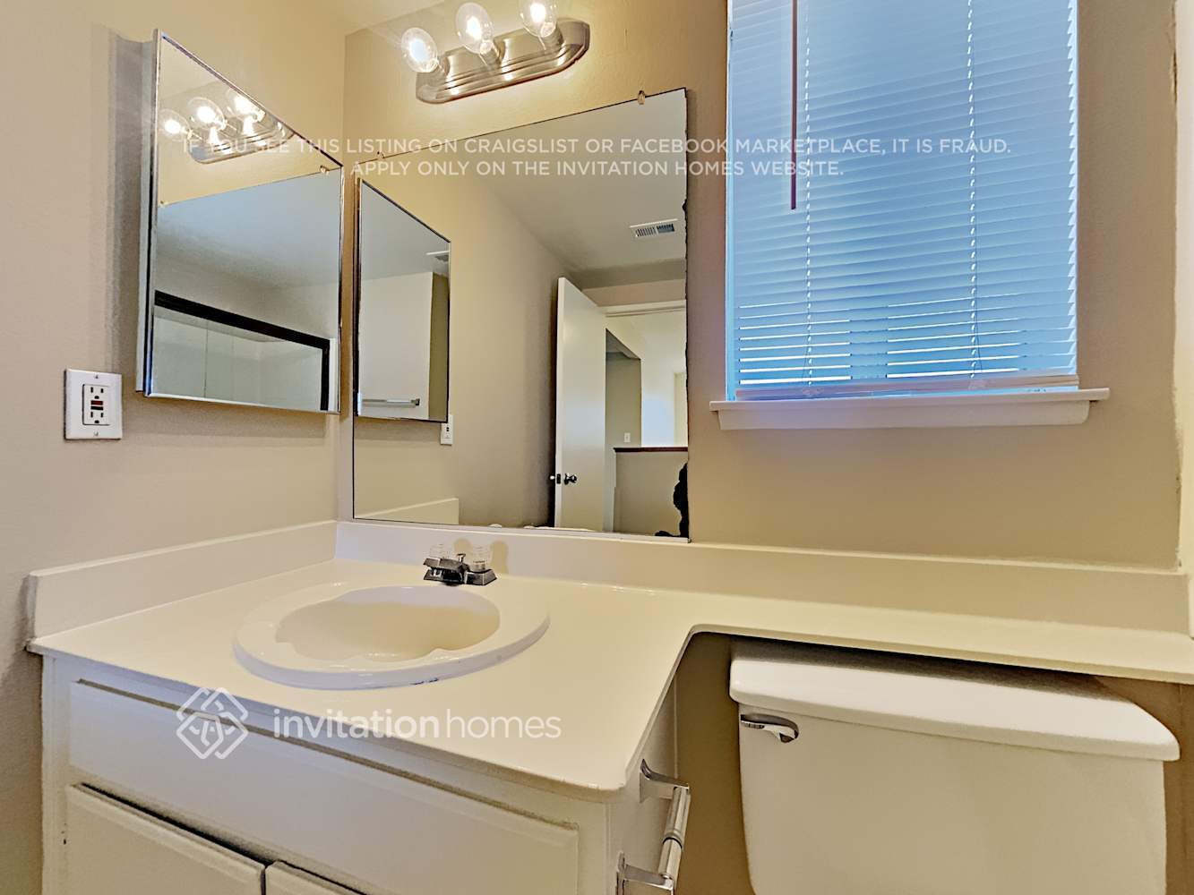 Building Photo - 44200 Compiegne Dr