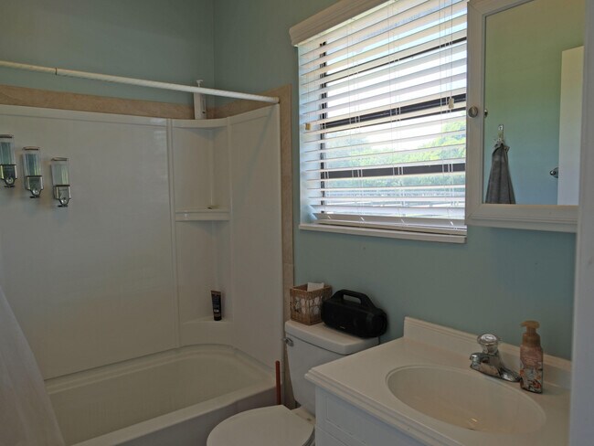 Building Photo - 16820 Deer Path Ln