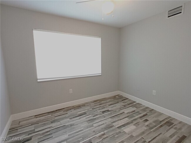 Building Photo - 3407 Winkler Ave