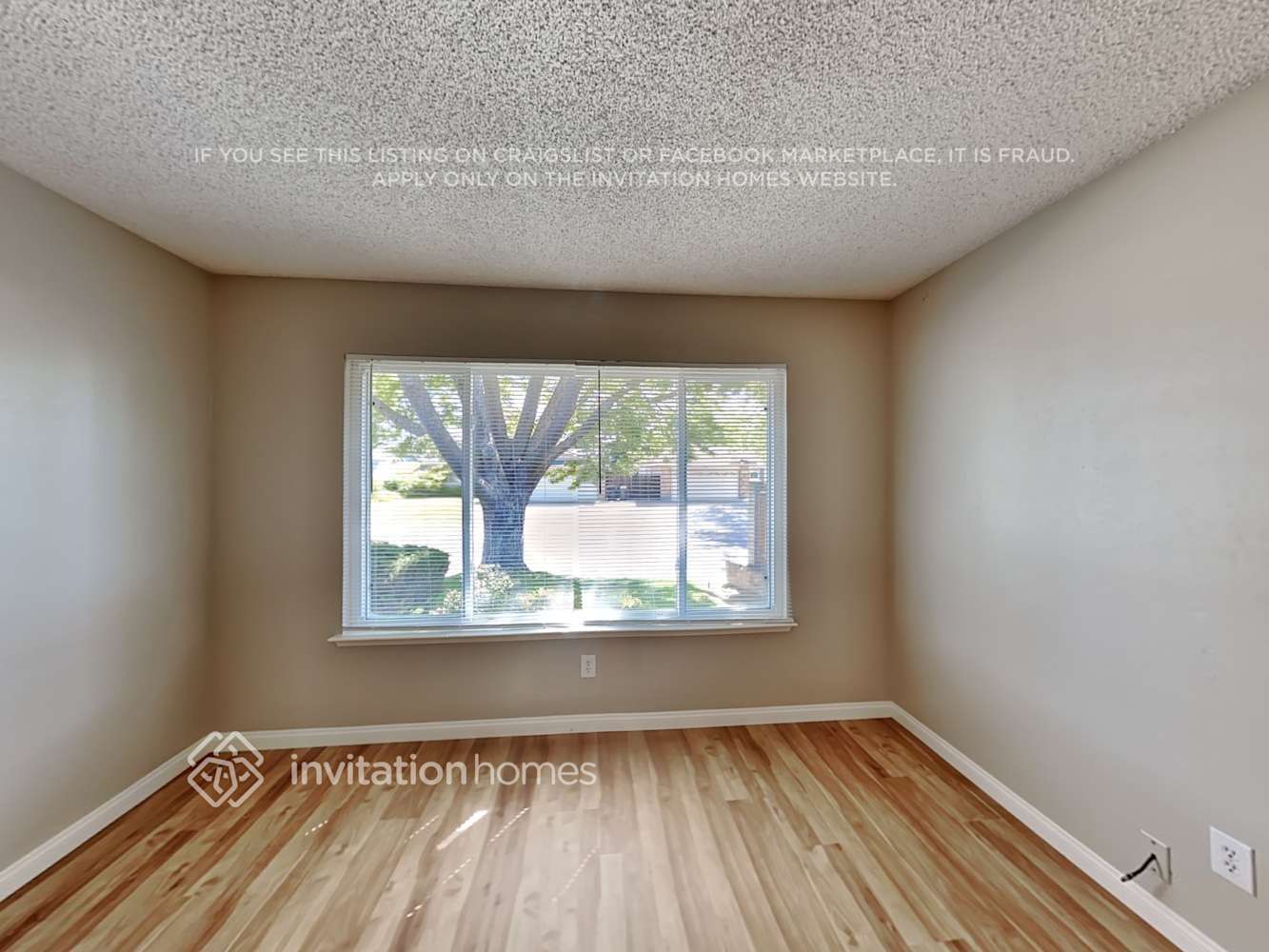 Building Photo - 2826 Roxanne Ct