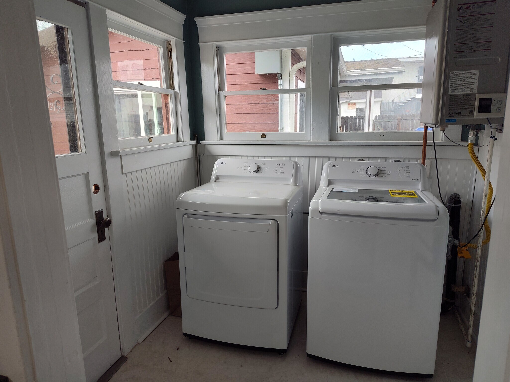 Laundry/Back entrance - 4210 Highland Ave