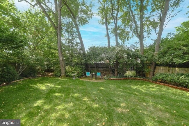 Building Photo - 13519 Grenoble Dr