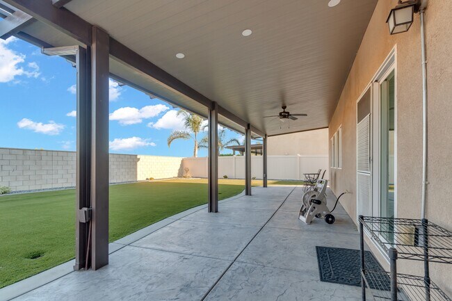 Building Photo - 4896 Stits Cir