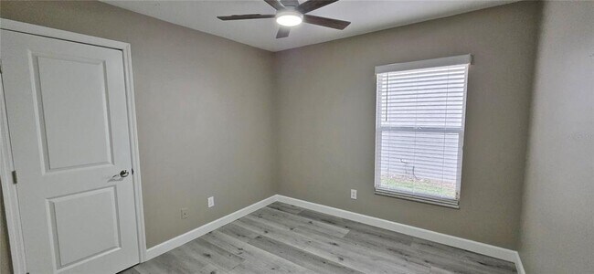 Building Photo - 11143 Bramblebrush St