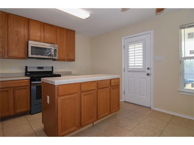 Building Photo - 109 Mood Lake Dr