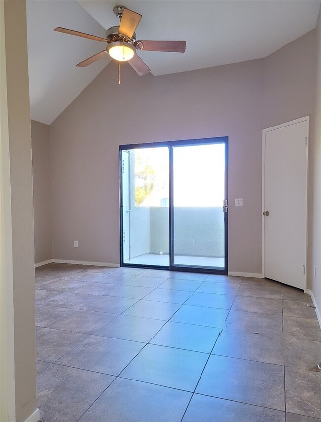 Building Photo - 17661 Sergio Cir