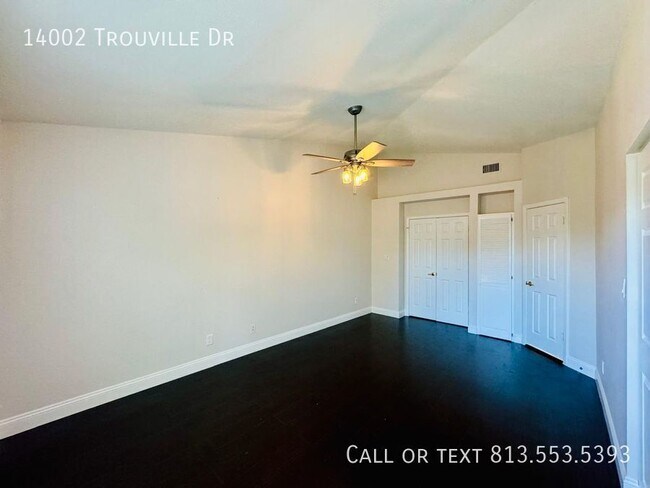 Building Photo - 14002 Trouville Dr