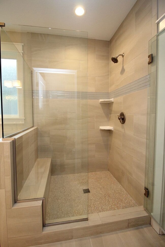 Building Photo - Spectacular Newer Construction Aloha 4 Bed/2.5 Bath Home on Dead-End Street