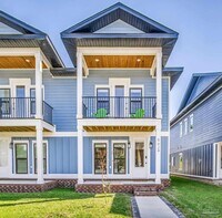 Building Photo - 520 N De Villiers St