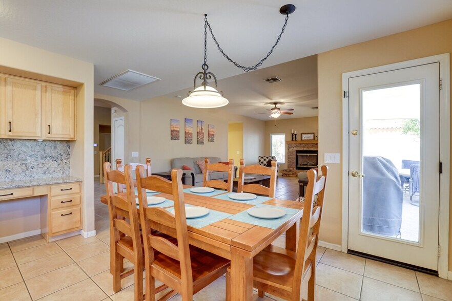 Building Photo - 16352 W Roosevelt St