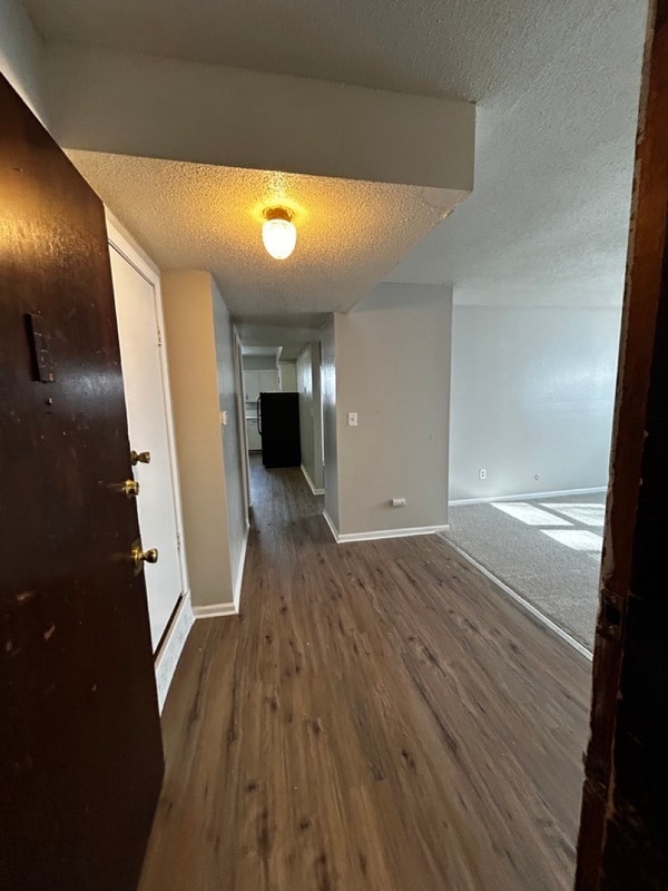 Primary Photo - 1413 W Maple Ave