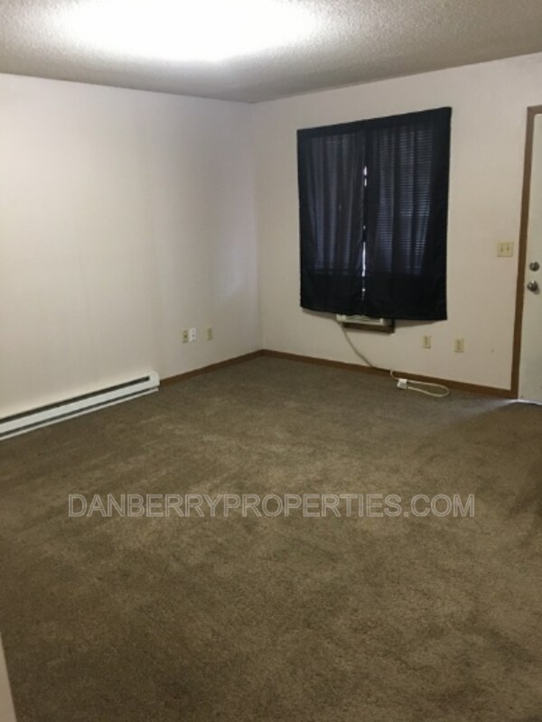 Building Photo - 319 Frazer St