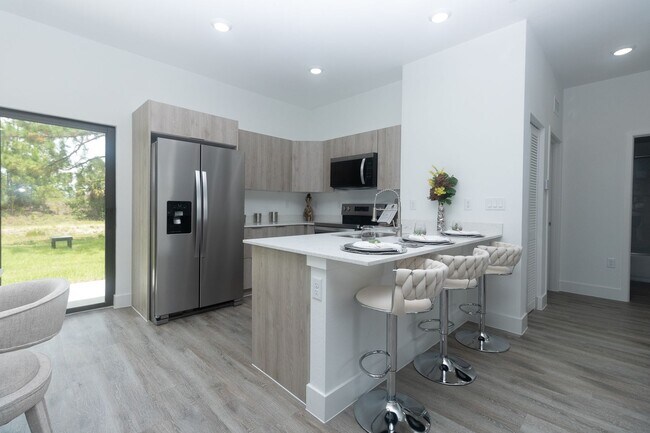 Building Photo - Brand-New Single-Family Home for Rent
