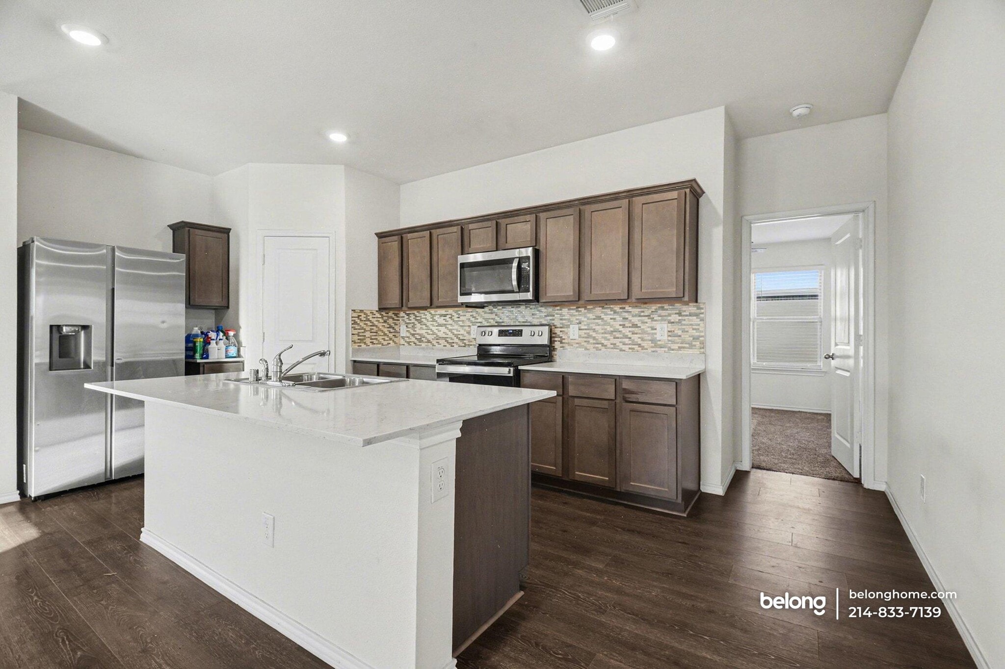 Building Photo - 815 Ranahan Ln