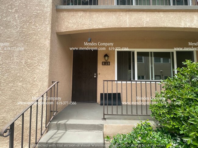 Building Photo - Charming 2 bd / 1 bth Apartment Nestled in...