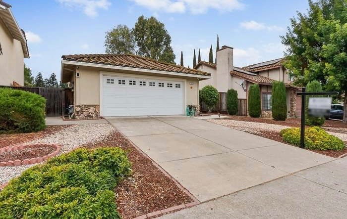 Building Photo - 2829 Morro Dr