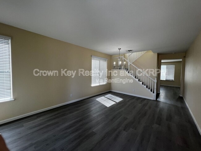 Building Photo - 1140 Dominique Dr