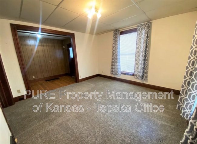 Building Photo - 416 SW Clay St