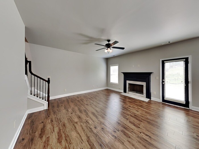 Building Photo - 1561 Cobblefield Cir