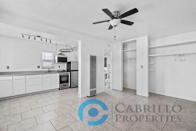 Building Photo - 2110 Bacon St