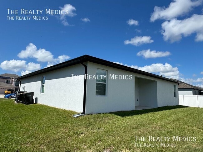 Building Photo - 2226 Rock Dr