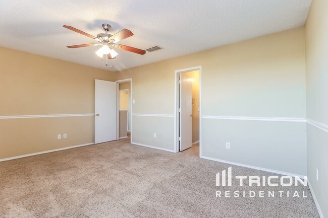 Building Photo - 2432 Big Spring Dr
