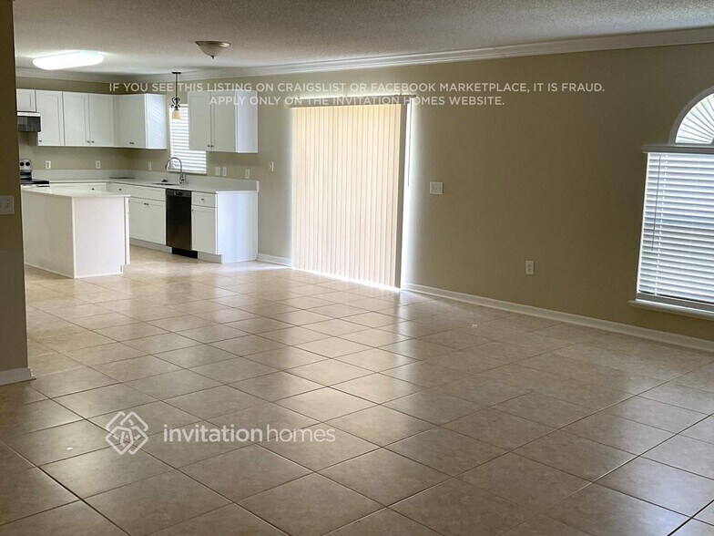 Building Photo - 14213 Econ Woods Ln