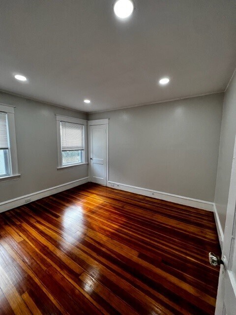 Bedroom - 42 Burlington St