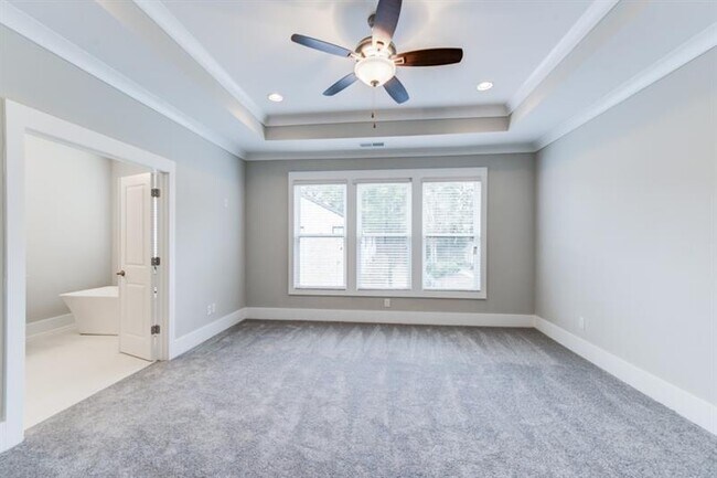 Building Photo - 4304 Walsh Dr
