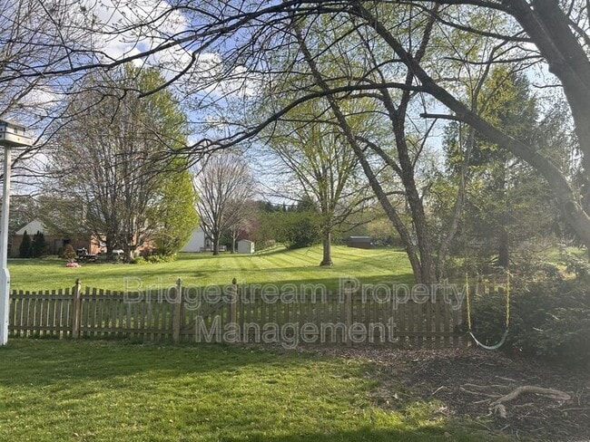 Building Photo - 1752 Weathered Wood Trail