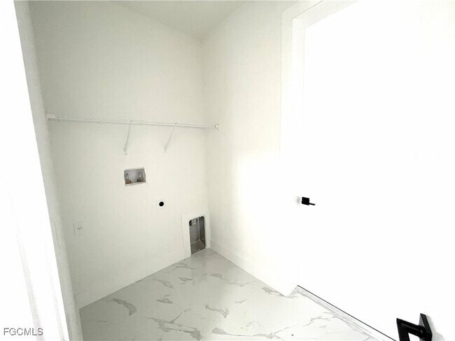 Building Photo - 1901 East 13th Street