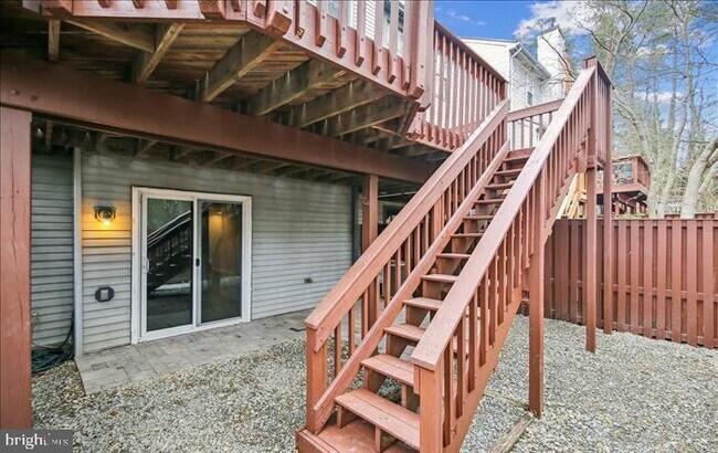 Building Photo - 3970 Burning Bush Ct