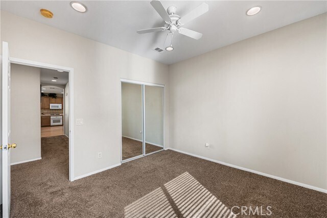 Building Photo - 39951 Capland Dr