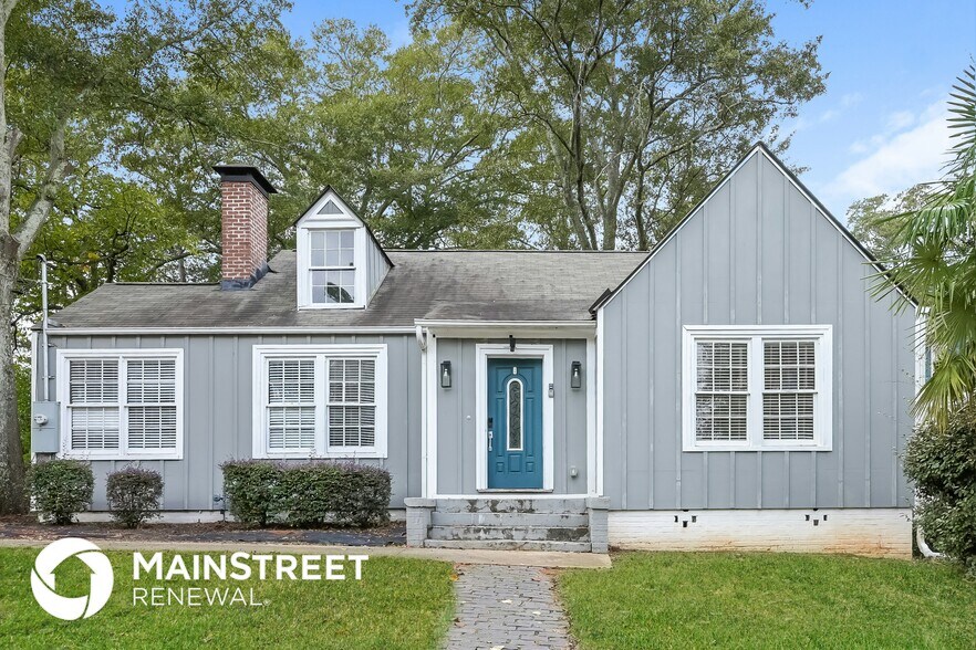 Primary Photo - 129 McClean St