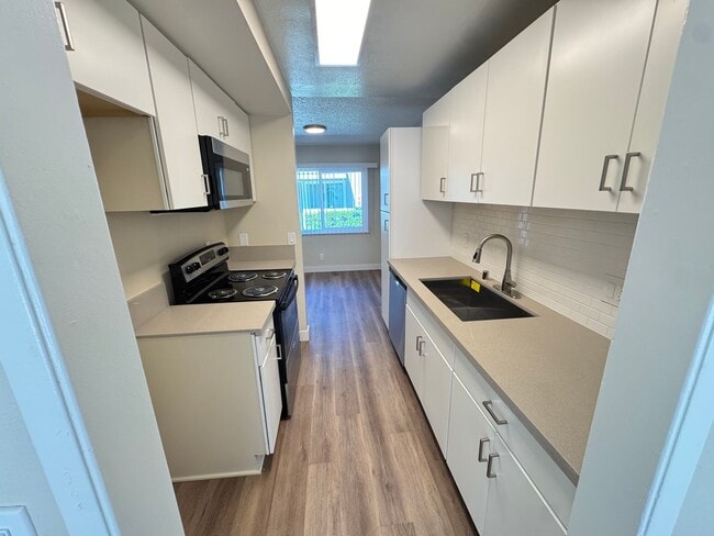 Interior Photo - Fairview Park